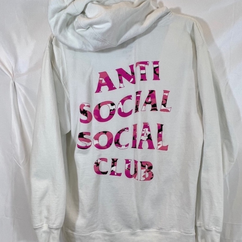 Anti- Social Social Club Hoodie 💗
